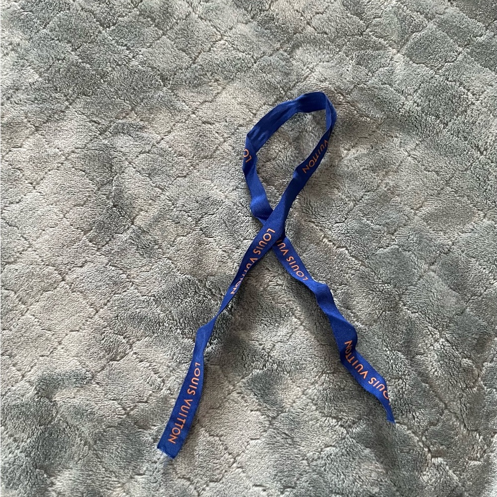 Louis Vuitton Blue Ribbon